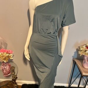 Elegant One-Shoulder Gray Dress